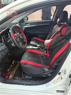 میتسوبیشی لانسەر